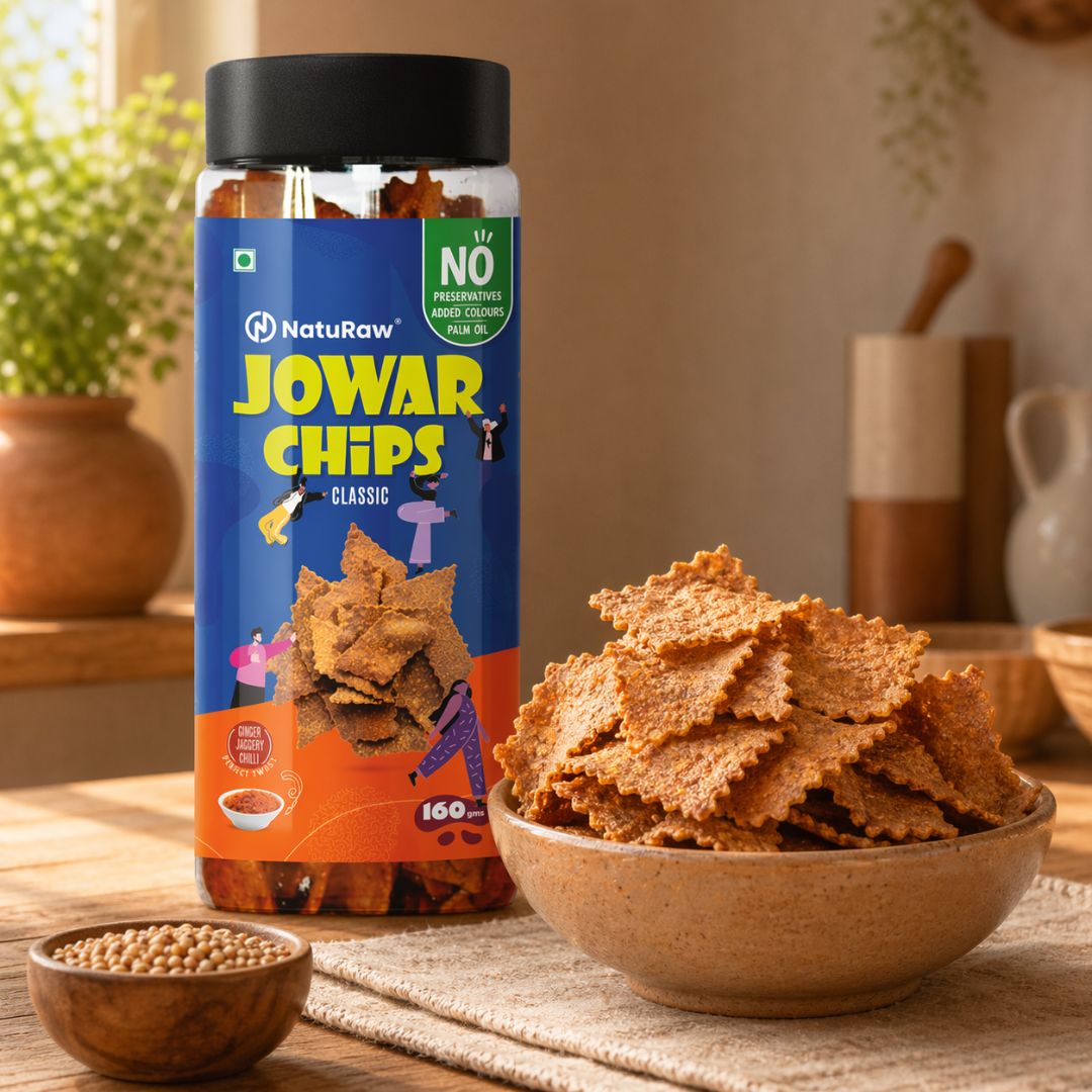 NatuRaw Jowar Chips served in bowl healthy millet based snack alternative to fried chips